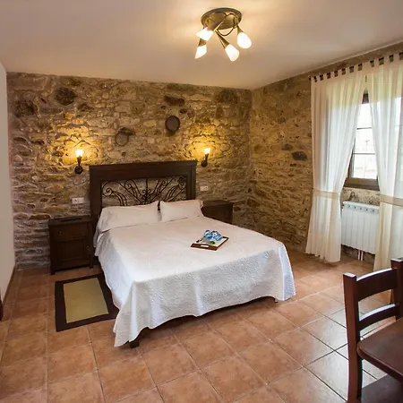 בית כפרי Casa Castineira